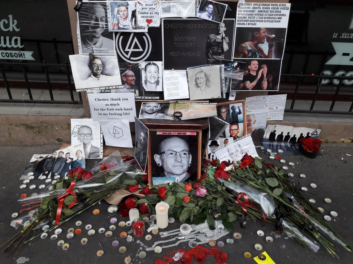 Мемориал в память о вокалисте Linkin Park в НН