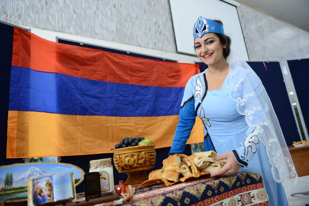 Жителей Сормовского района познакомят с культурой Армении