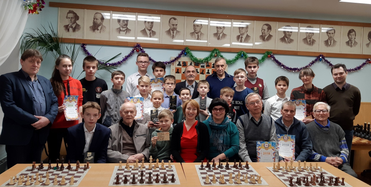 Олег Репин и Константин Костандян выиграли шахматный турнир в Нижнем Новгороде