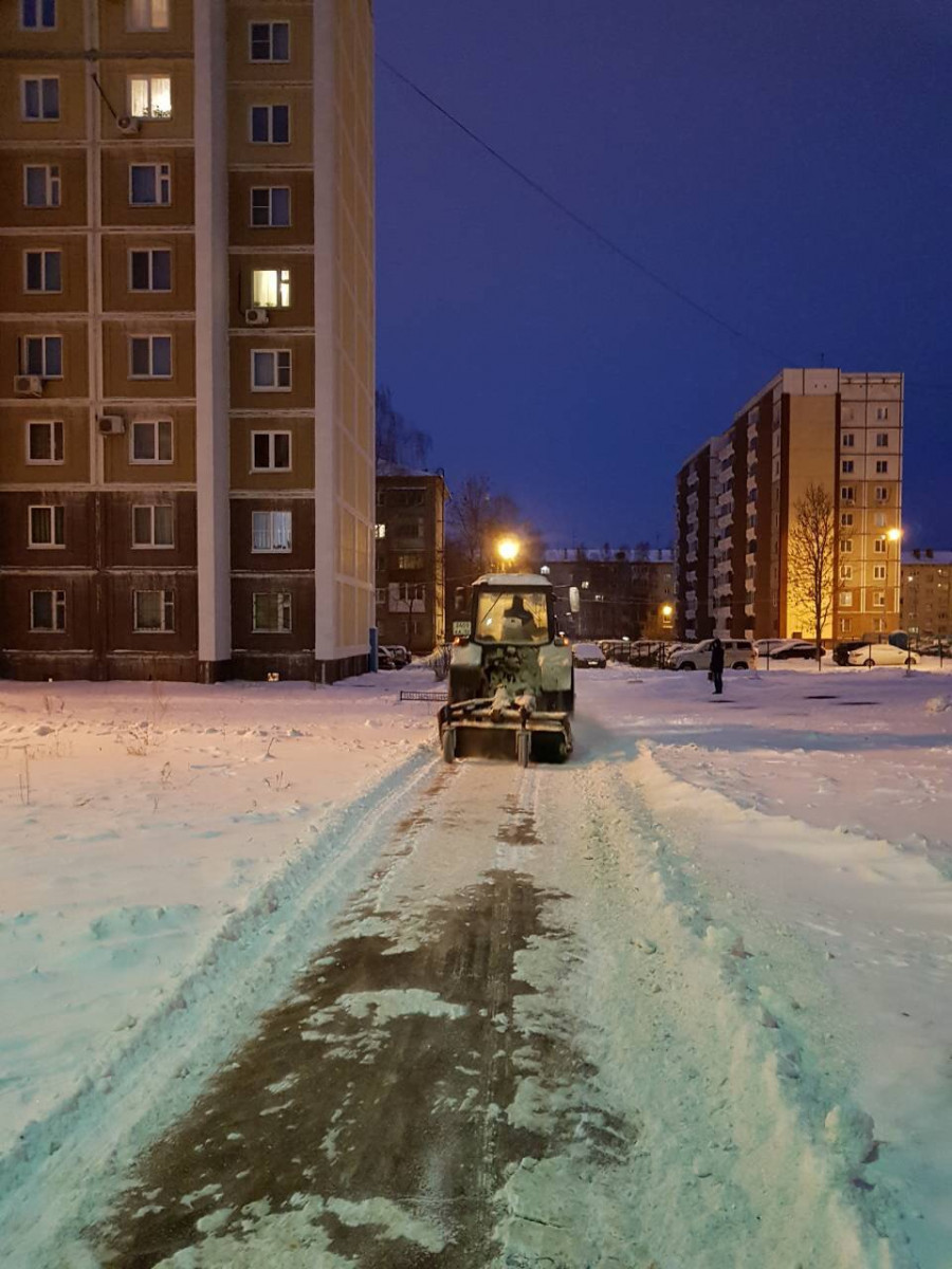 Уборка снега_Автозаводский (8)