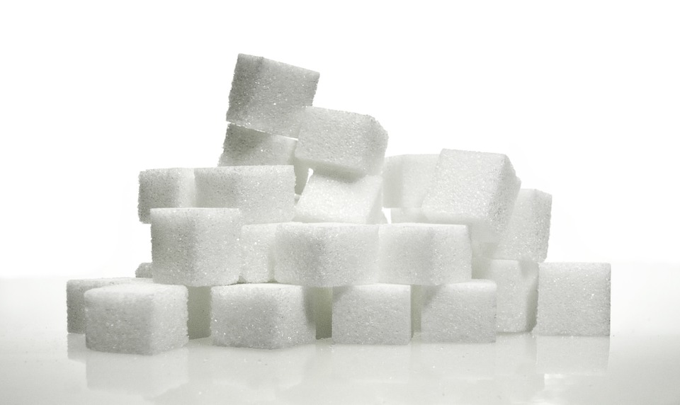 ЕЦМЗ закупит сахар и растительное масло почти на 3 млн рублей