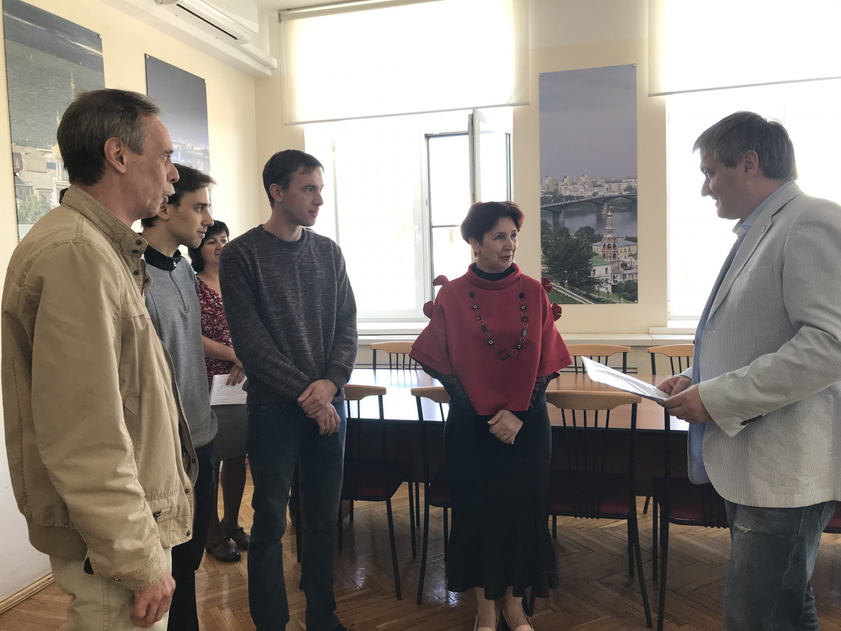 Последним «вынужденным переселенцам» в Нижегородском районе вручили жилищный сертификат