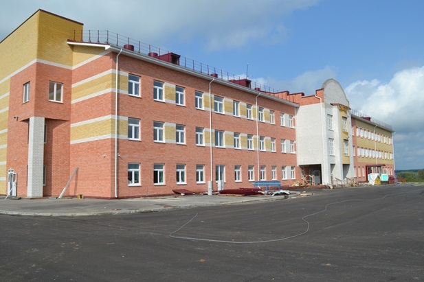 Заканчивается строительство школ в Богородске и Арзамасском районе