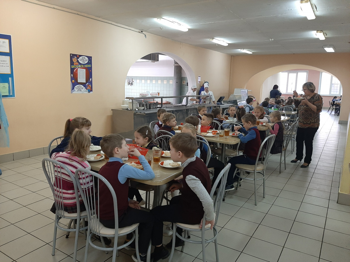 Проверка организации питания в нижегородской школе № 134 нарушений не выявила