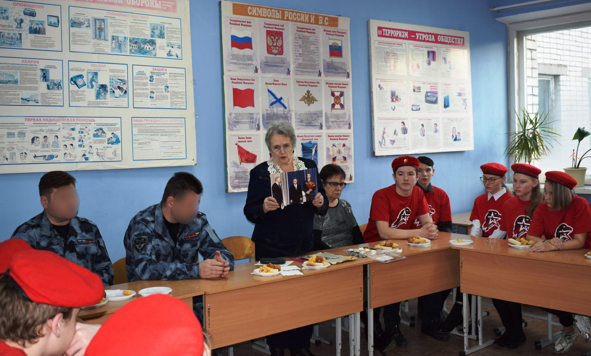 Отряд юнармейцев нижегородской школы №42 будет носить имя сотрудника ОМОН Александра Вовк