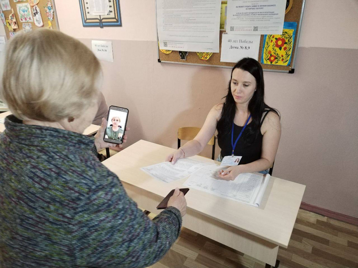 На выборах в Нижегородской области для глухих и слабослышащих избирателей работал диспетчерский пункт удаленного сурдоперевода