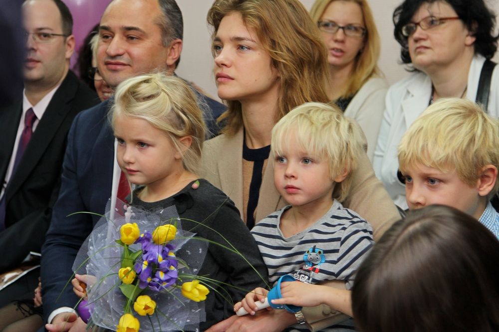 Наталья водянова фото с детьми сейчас