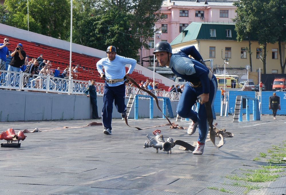 соревнования пожарных.