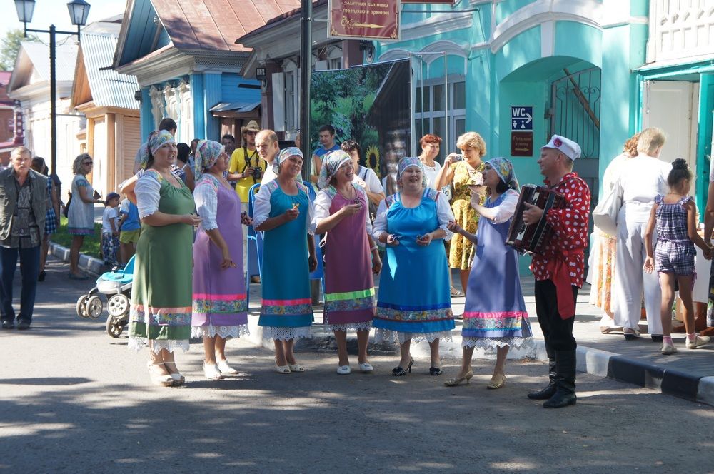 Фестиваль мастеров. Мастеров народных братство Городец. Мастеров народных братство Городец 2021. Фестиваль Мастеров народных братство в Городце. Фестиваль народных братство.