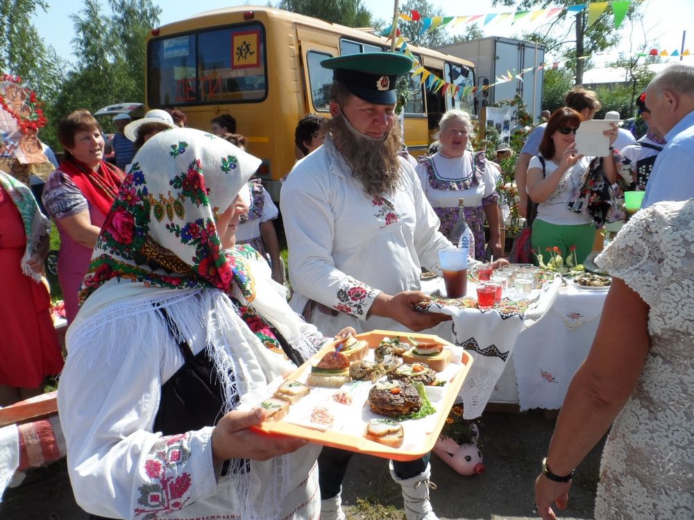 Тонкино нижегородская область. Р.П Тонкино Нижегородской области. Посёлок Тонкино Нижегородской области. Тонкино день поселка. Рабочий посёлок Тонкино.