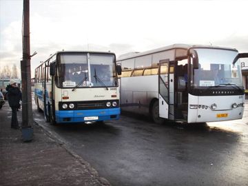 Автовокзалы н новгорода. Автостанция Сенная. Борское автовокзал. Старый Нижний Новгород автостанция Сенная. Автовокзал Лядова Нижний Новгород фото.