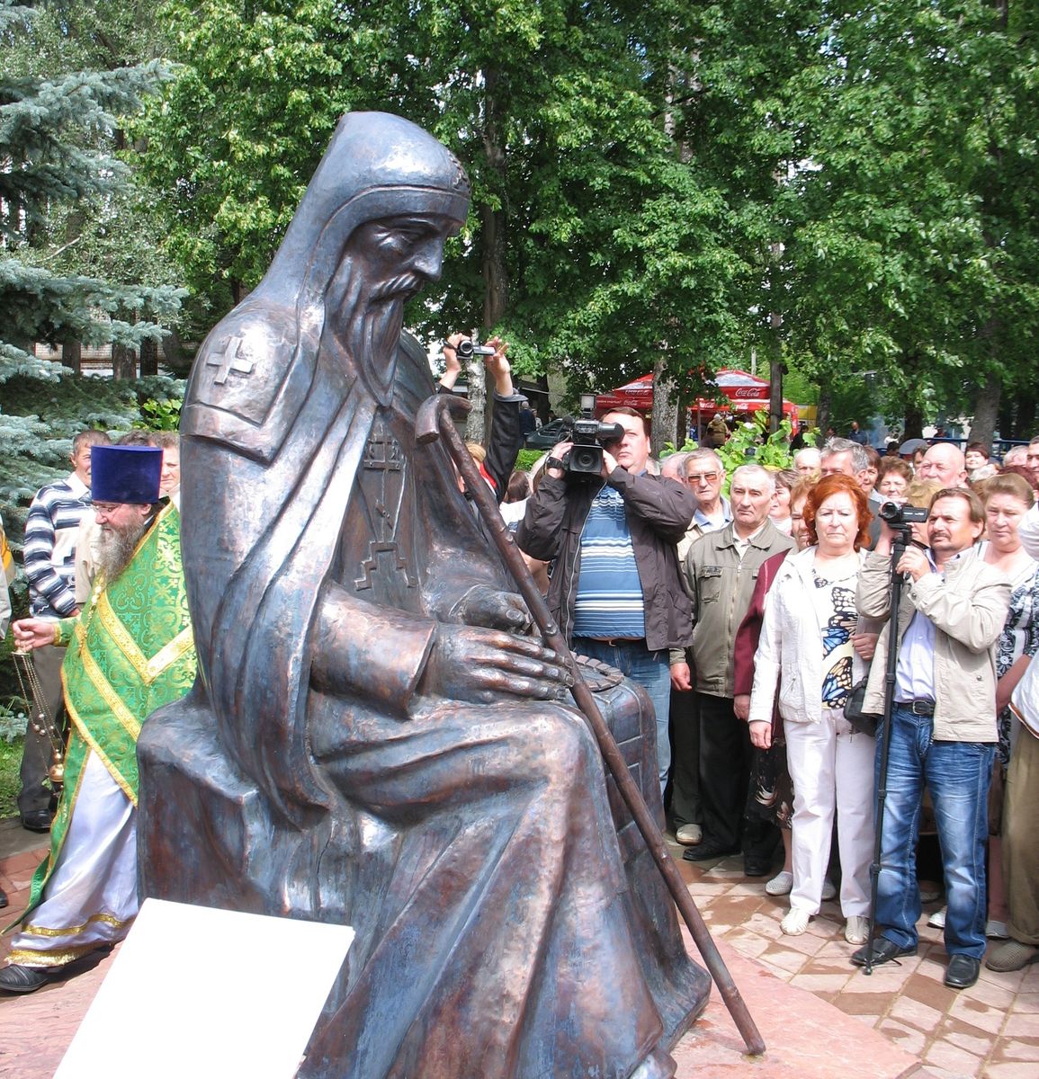 Нижний новгород ветлужская. Памятник Варнаве Ветлужскому в Варнавино. Памятник Преподобный Варнава Ветлужский. Преподобный Варнавино Ветлужская. Варнавино Варнава Святой.