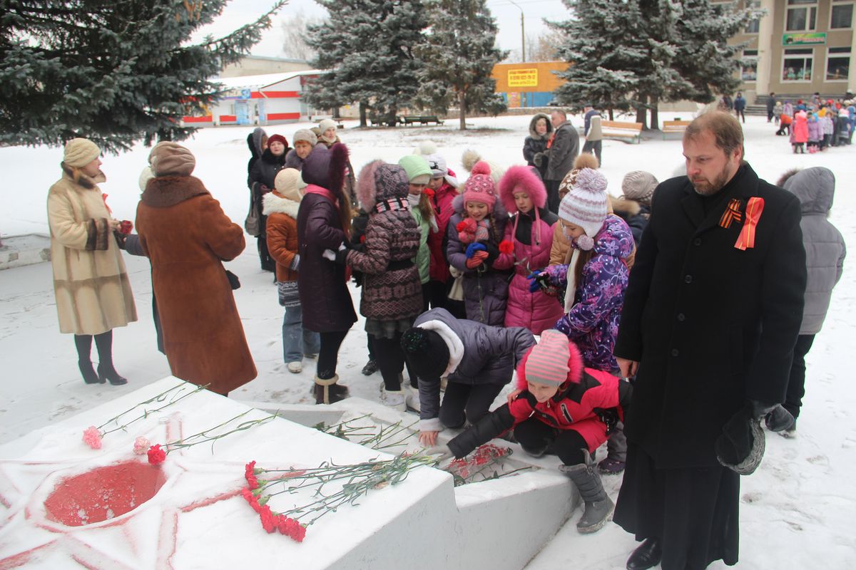 Володарский район