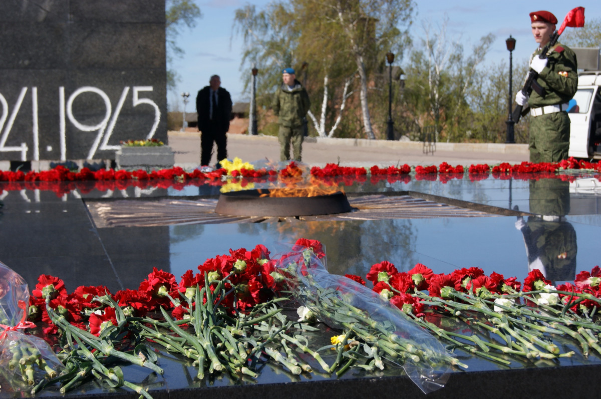 Памятники вов в нижнем новгороде фото и описание