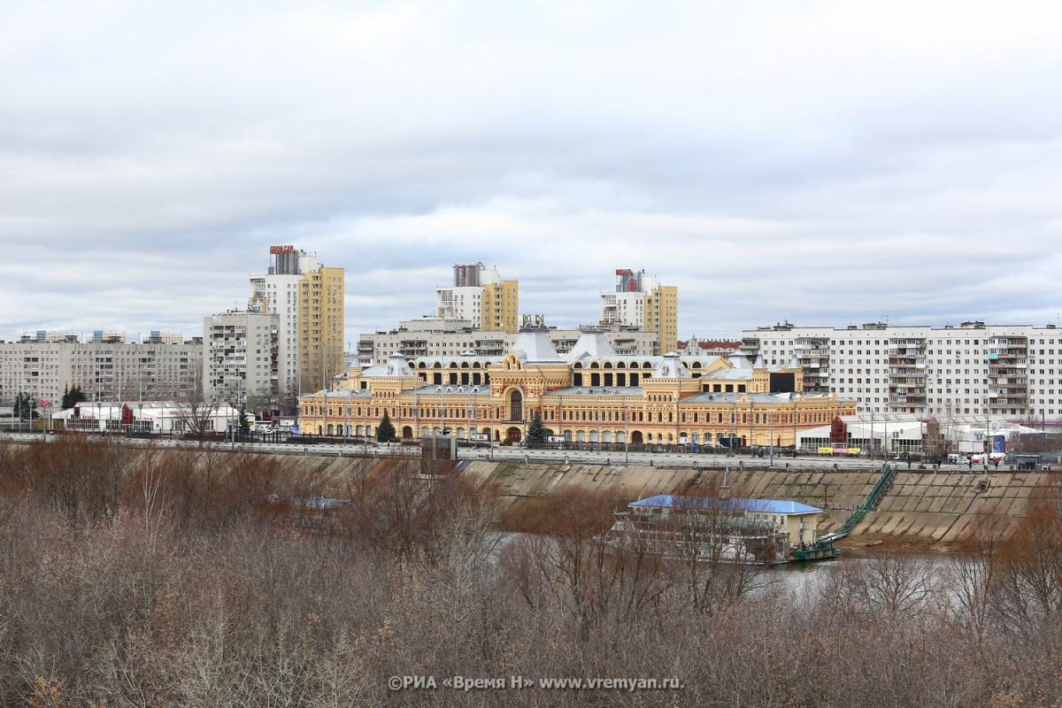 Микрорайон ярмарка. Ярмарка в микрорайоне. Кладбище 7 микрорайон Нижний Новгород квартал сво.