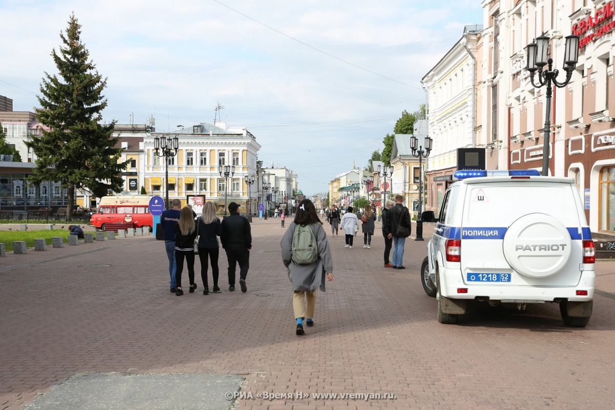 Пробки стали возникать на пешеходной улице Большой Покровской |  Информационное агентство «Время Н»