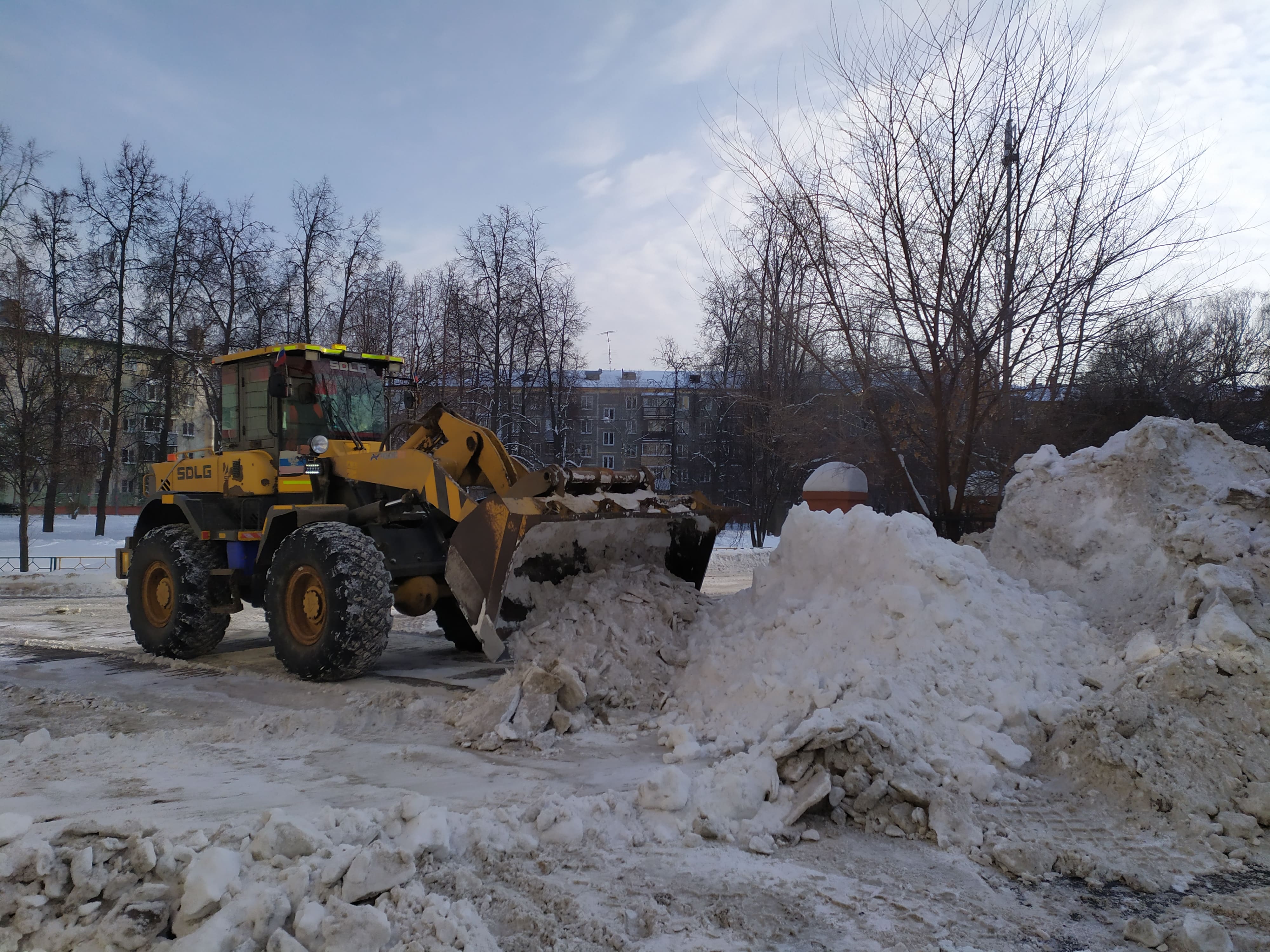 Нижегородских автомобилистов просят содействовать уборке дворовых территорий  от снега | Информационное агентство «Время Н»