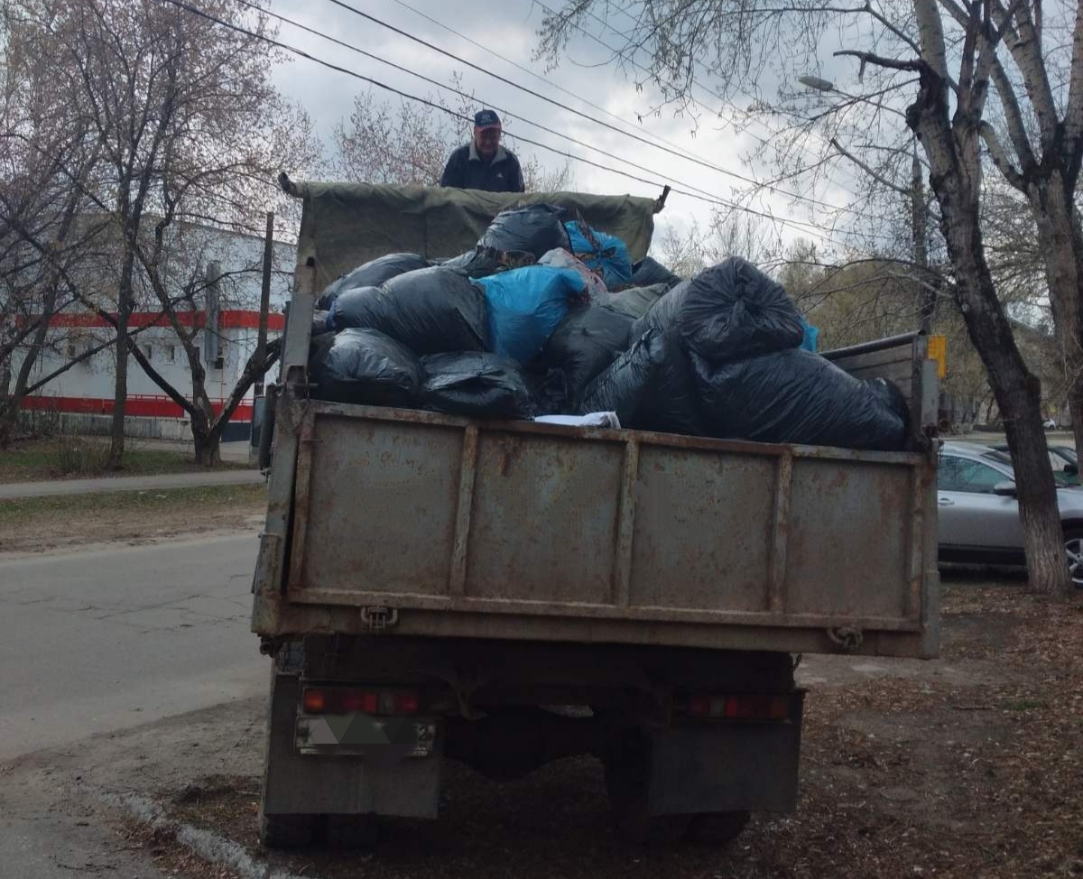 Более 500 кубометров мусора вывезено с территории Сормовского района |  Информационное агентство «Время Н»