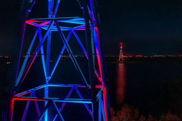Подсветка появилась на двух опорах нижегородской канатной дороги