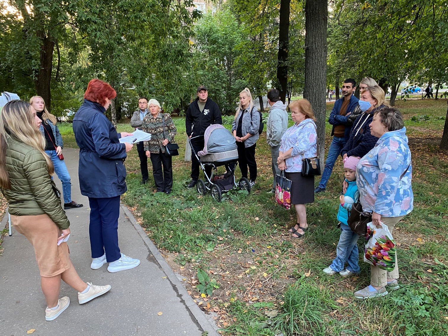 Парковые качели и детская площадка в виде самолета появятся в сквере на  Чаадаева | Информационное агентство «Время Н»