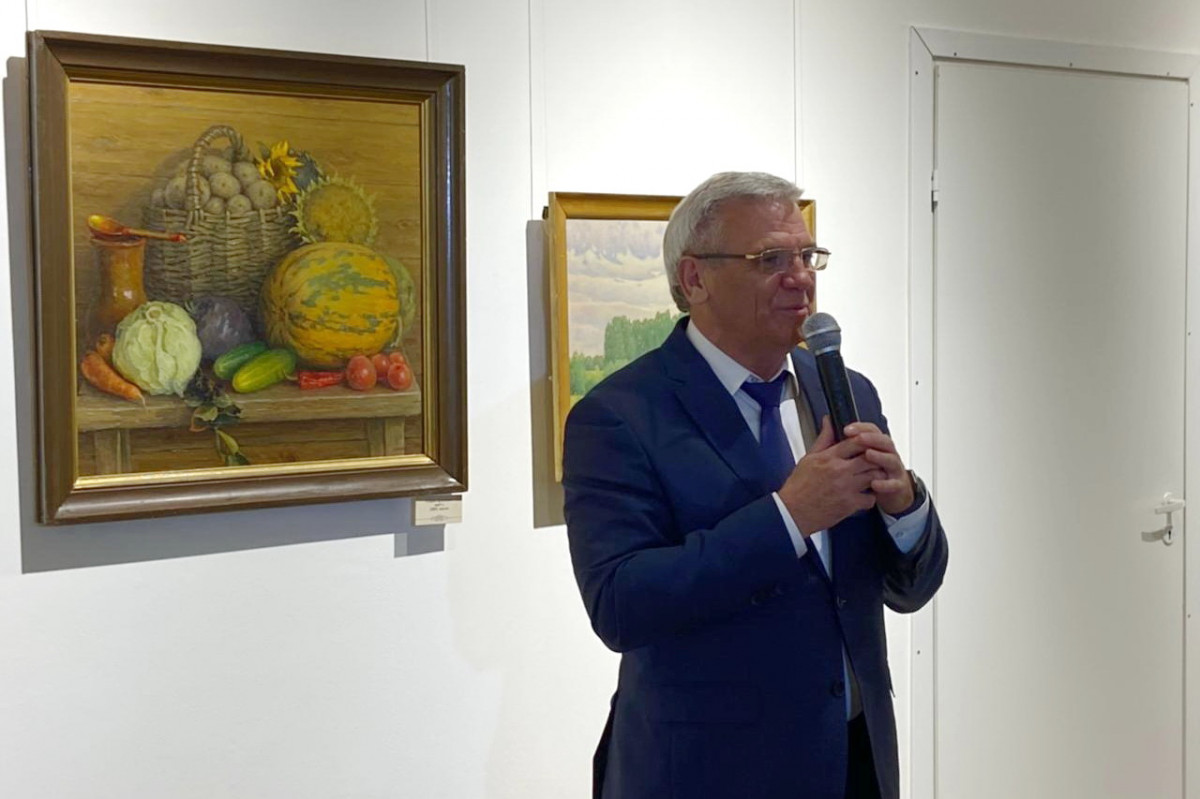 Евгений Люлин принял участие в открытии выставки старейшего художника Дзержинска Михаила Федорова