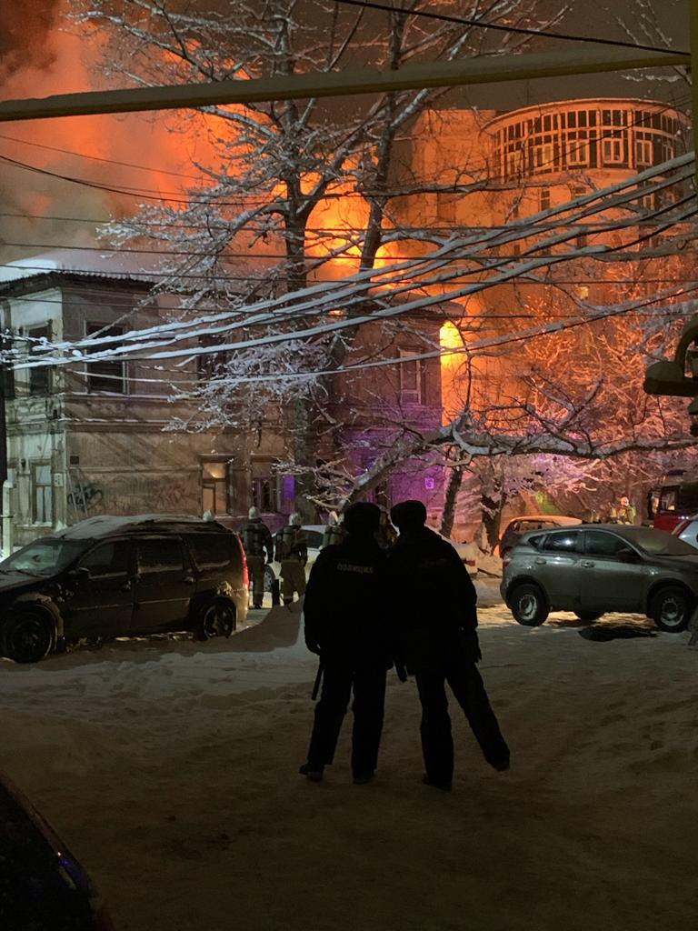 Пожар в двухэтажном доме произошел в районе улицы Звездинка в Нижнем  Новгороде | Информационное агентство «Время Н»