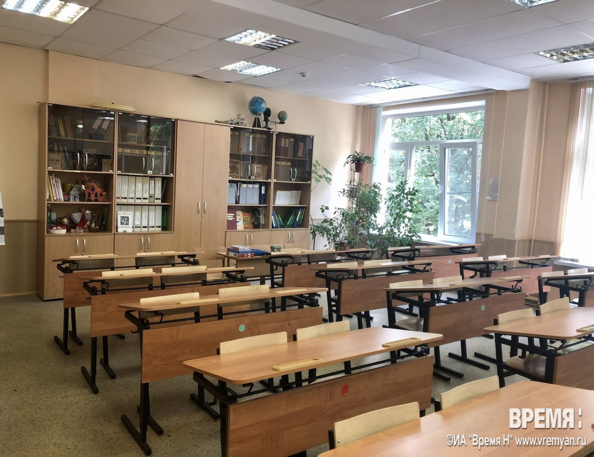 Учебные занятия отменили после эвакуации в нескольких нижегородских школах