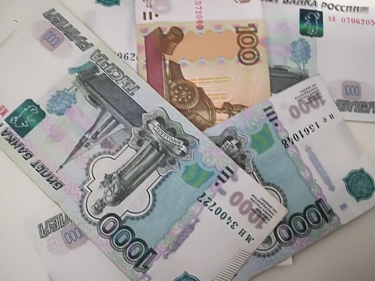 Директор нижегородской компании не заплатила работнику более 600 000 рублей