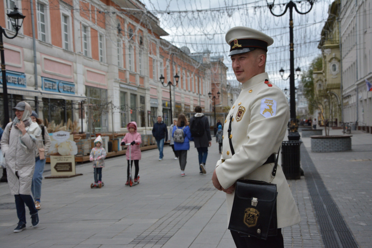 Нижний ли. Городовые на Покровке в Нижнем Новгороде. Новый городовой Нижний Новгород. Нижегородский городовой 2022. Городовой Нижний Новгород фото.