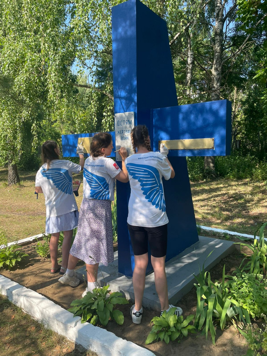 Нижегородские волонтеры Победы почтили память детей, погибших во время  военных конфликтов | Информационное агентство «Время Н»