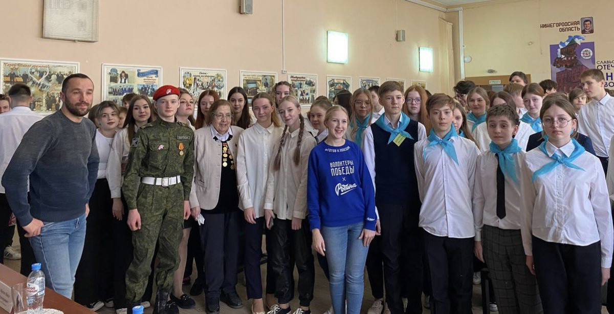 Более 7500 нижегородских школьников приняли участие в Уроках мужества по случаю Дня героев Отечества