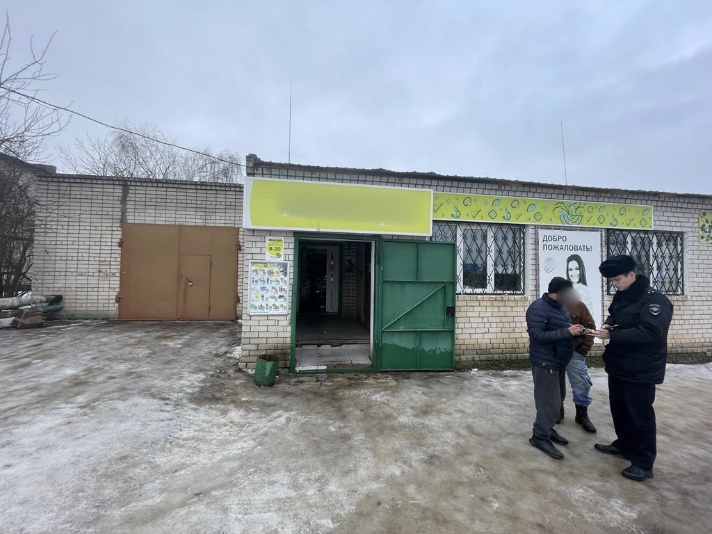 Подозреваемого в угоне и вооружённом нападении задержали в Нижегородской области