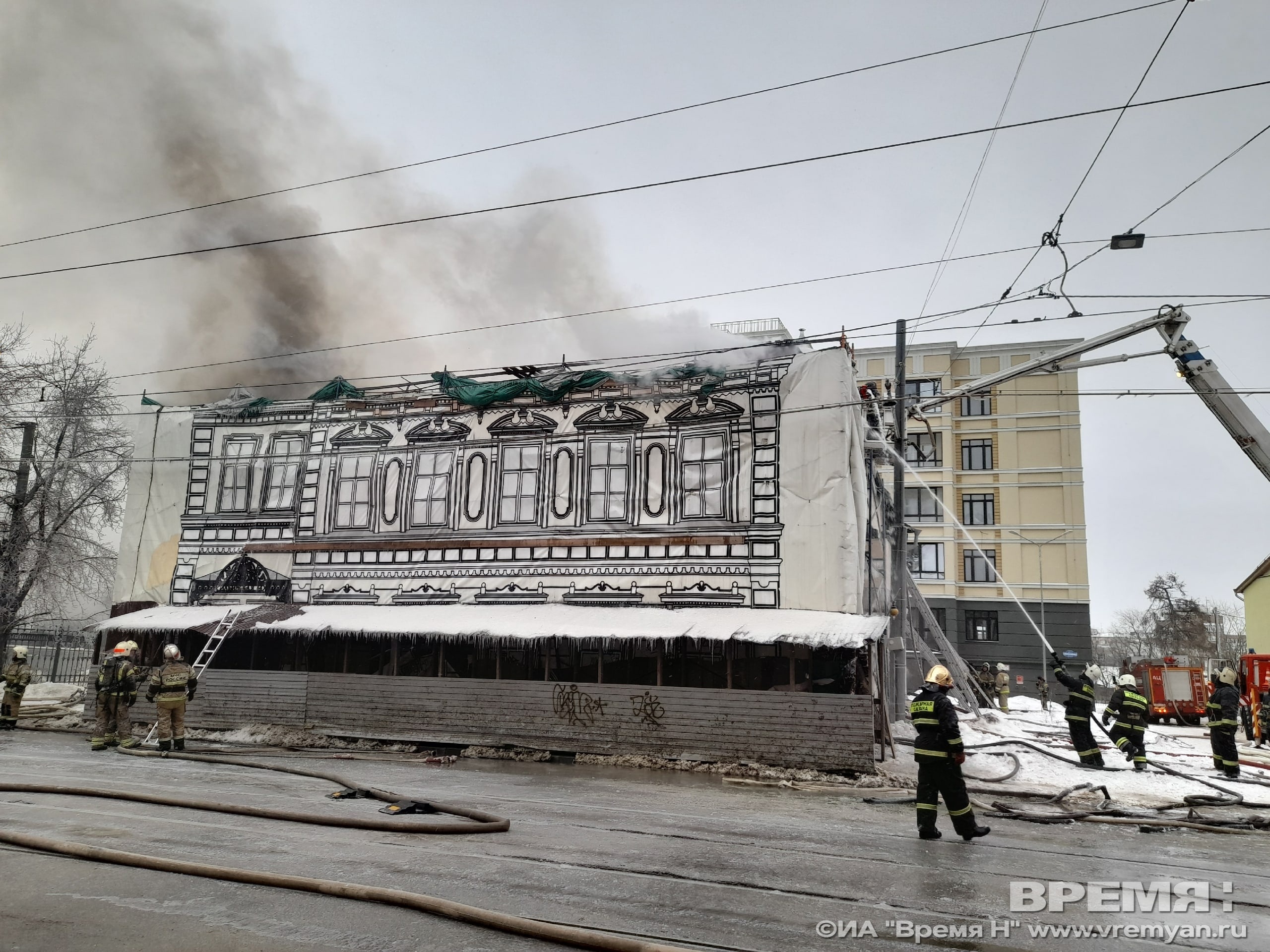 Часть стены рухнула в нижегородском Доме купца Котельникова из-за пожара |  Информационное агентство «Время Н»