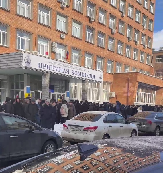 Колледжи и техникумы экстренно эвакуировали в Нижнем Новгороде