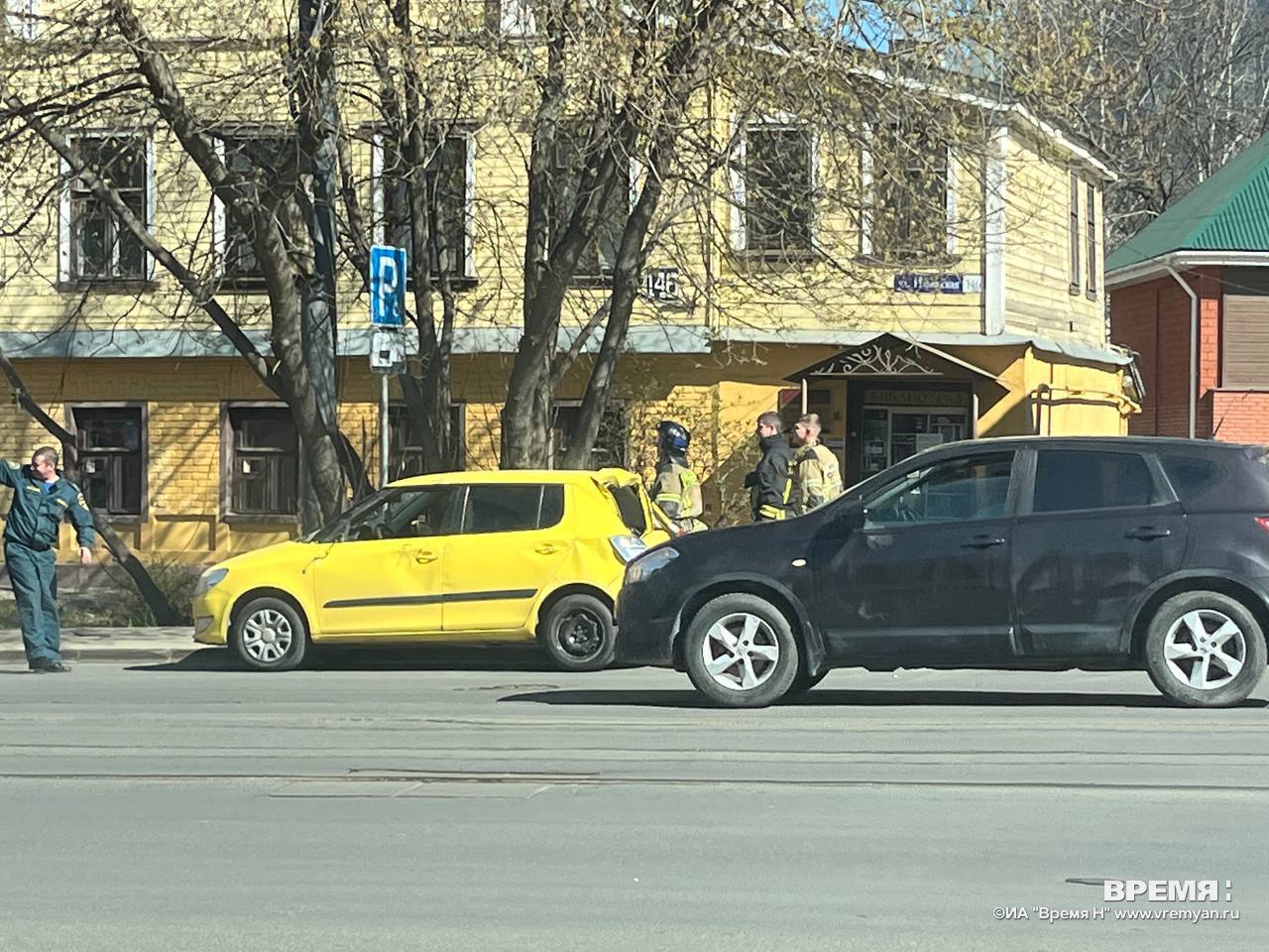 Автомобиль перевернулся на дороге в результате ДТП в Нижнем Новгороде |  Информационное агентство «Время Н»