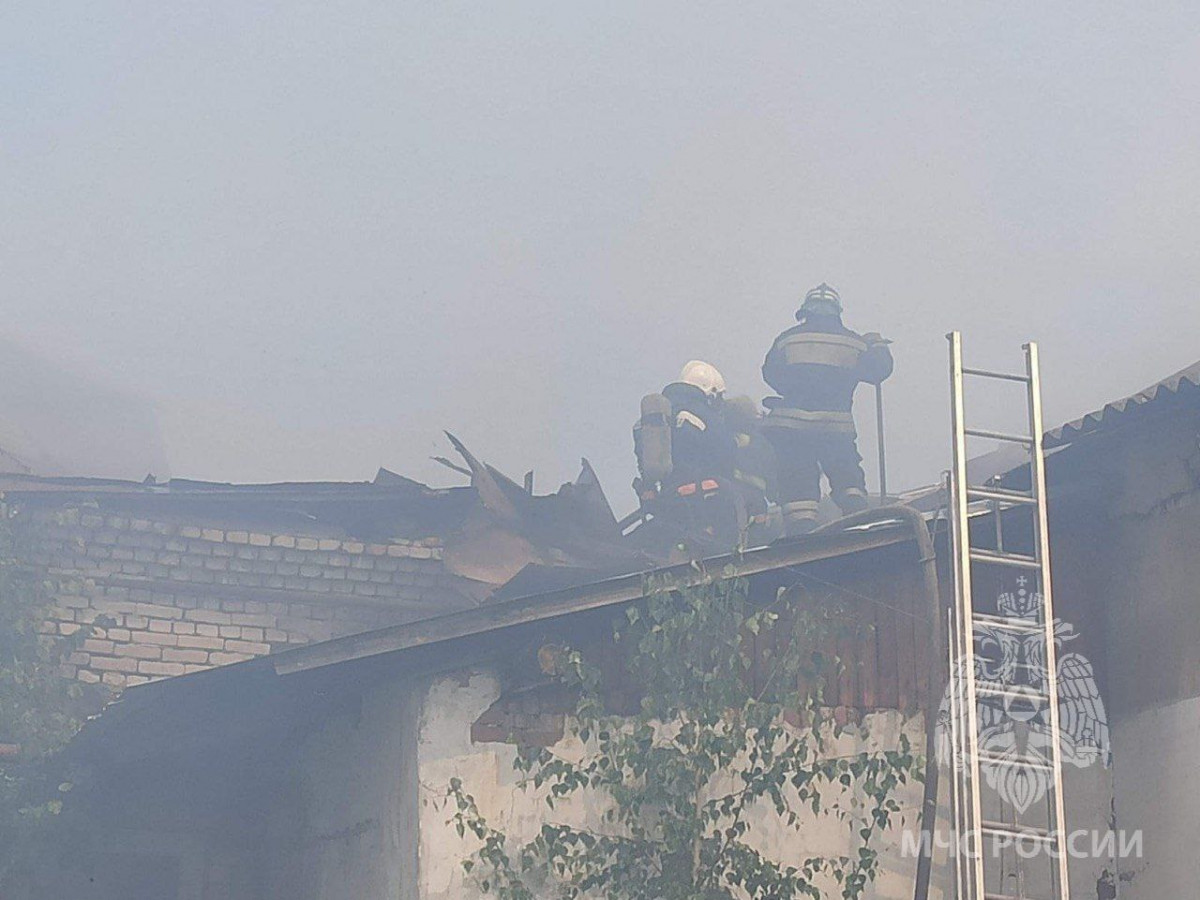 Пожар в здании на улице Спартака в Выксе потушен