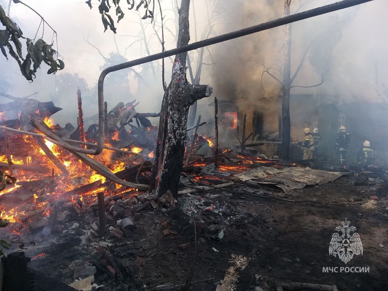 Крупный пожар произошел на улице Архимеда в Нижнем Новгороде утром 14 июня  | Информационное агентство «Время Н»