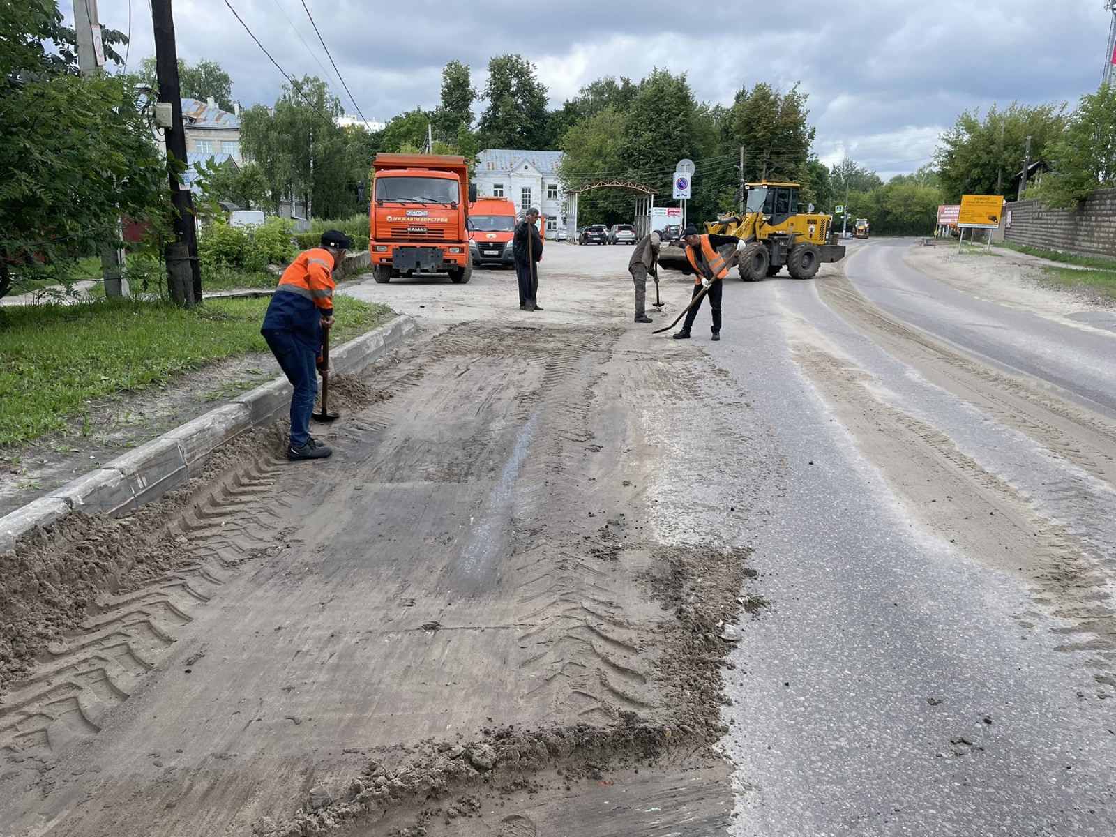 Ликвидация последствий многодневного дождя продолжается в Нижнем Новгороде  | 13.07.2023 | Нижний Новгород - БезФормата