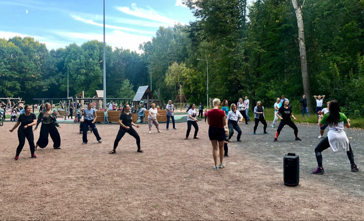 Занятия по йоге, танцам и бегу пройдут в парках Нижнего Новгорода в августе  | Информационное агентство «Время Н»