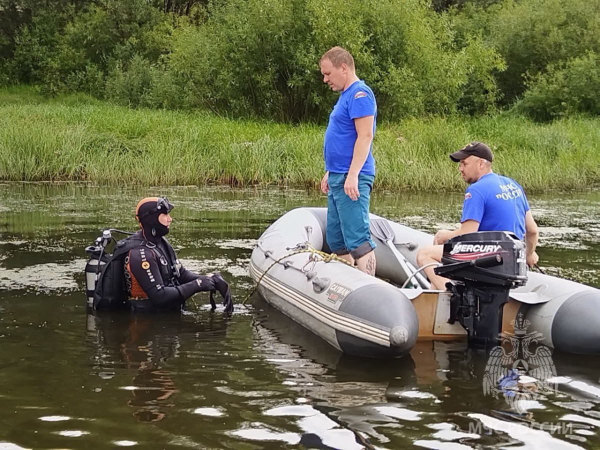 Водолазы ищут пропавшего мужчину в Дзержинске