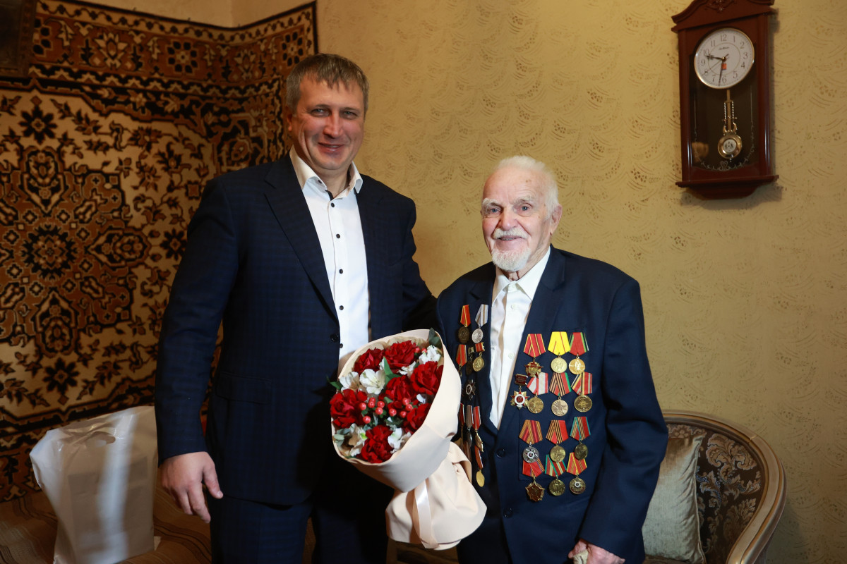 Ветеран войны Александр Вагин отметил в Дзержинске 100-летний юбилей