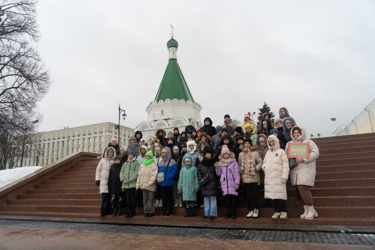 Более 40 школьников из Харцызска приехали в Нижний Новгород на новогодние  каникулы | Информационное агентство «Время Н»