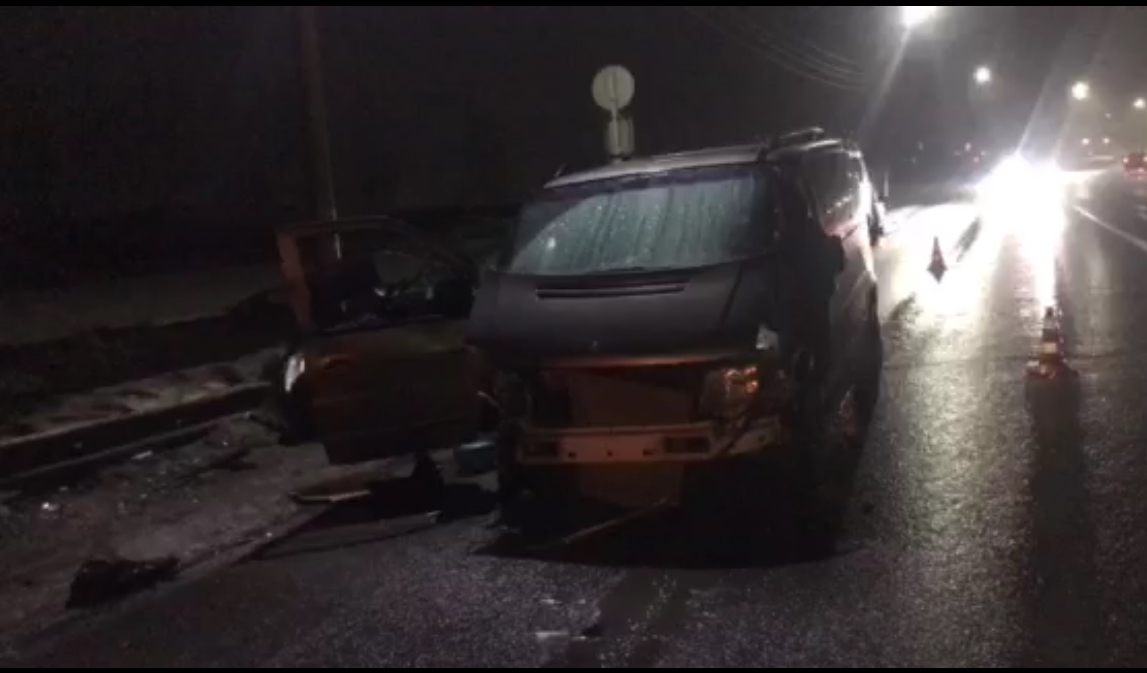 Четыре человека пострадали в ДТП на съезде к Ржавке в Нижнем Новгороде