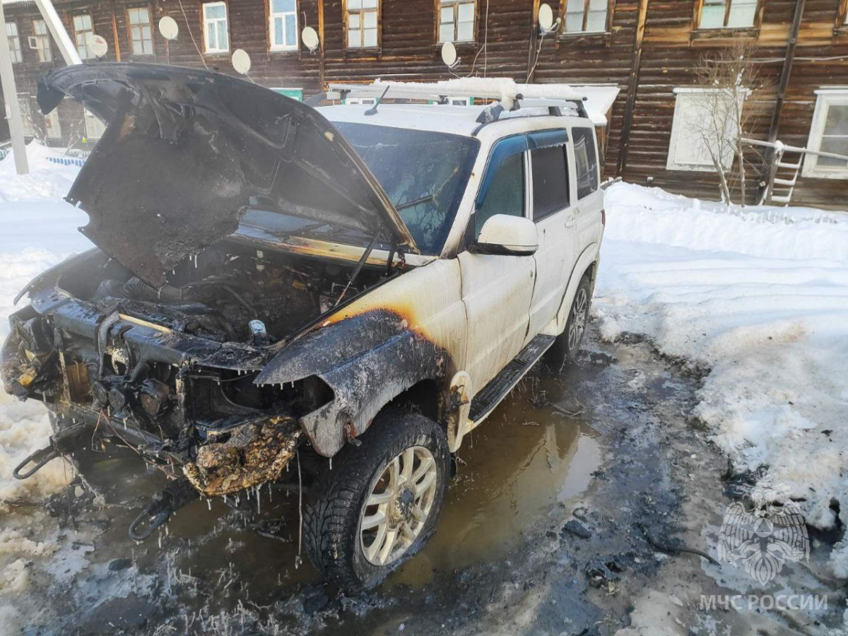 Нижегородец сжег свой автомобиль, пытаясь отогреть его паяльной лампой |  Информационное агентство «Время Н»