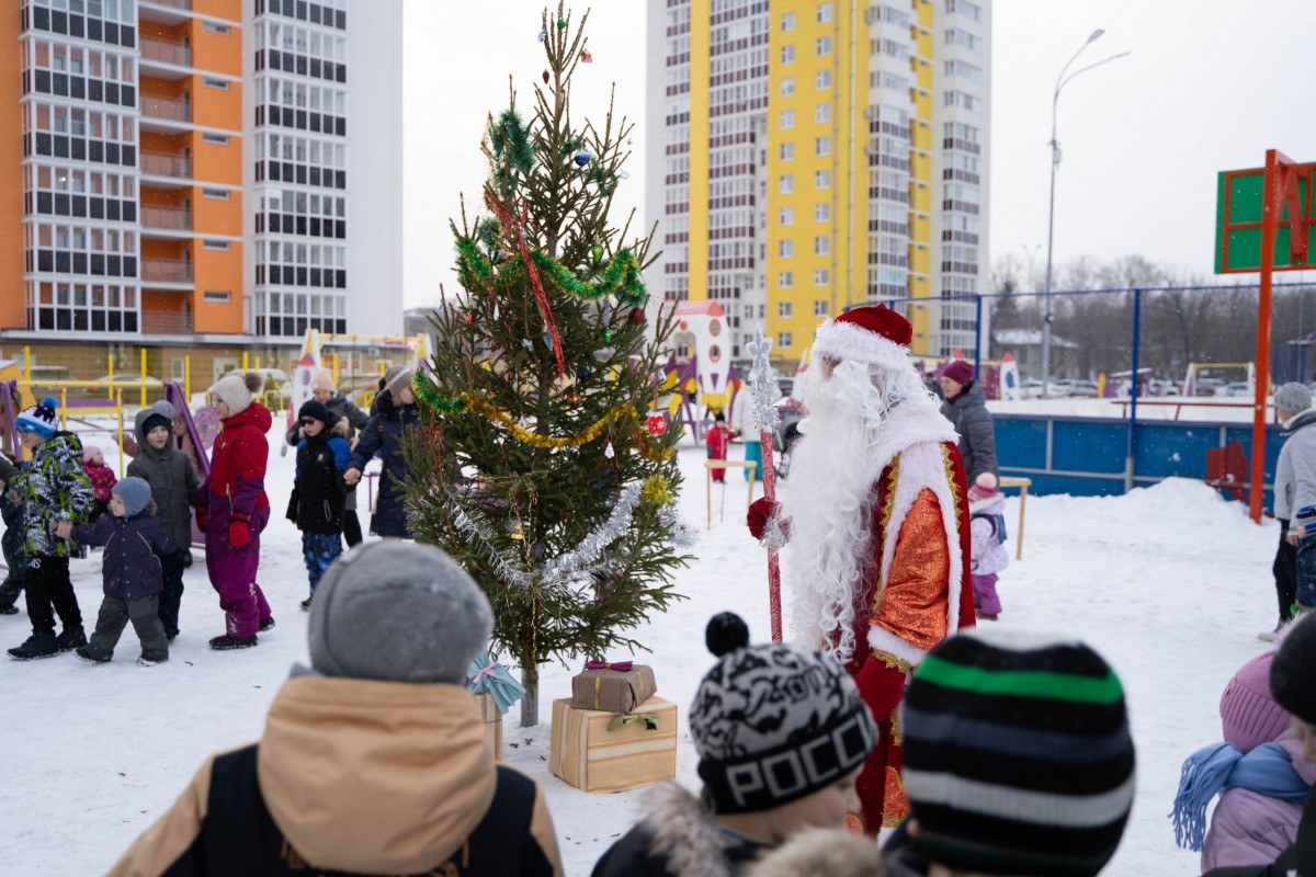 Более шести тысяч нижегородцев приняли участие в 48 праздниках «Новый год в  каждый двор» | Информационное агентство «Время Н»