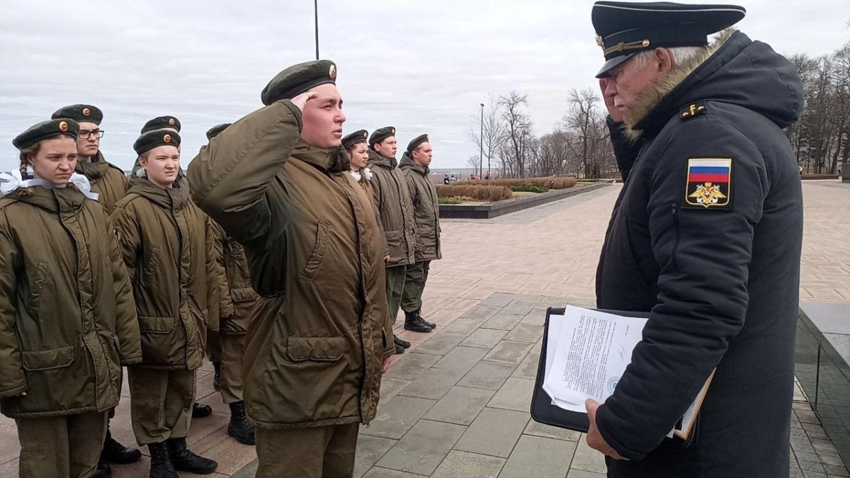 Городской смотр-конкурс сводных отрядов школ, несущих Почётную Вахту Памяти на Посту № 1 у Вечного огня, пройдет в Нижнем Новгороде