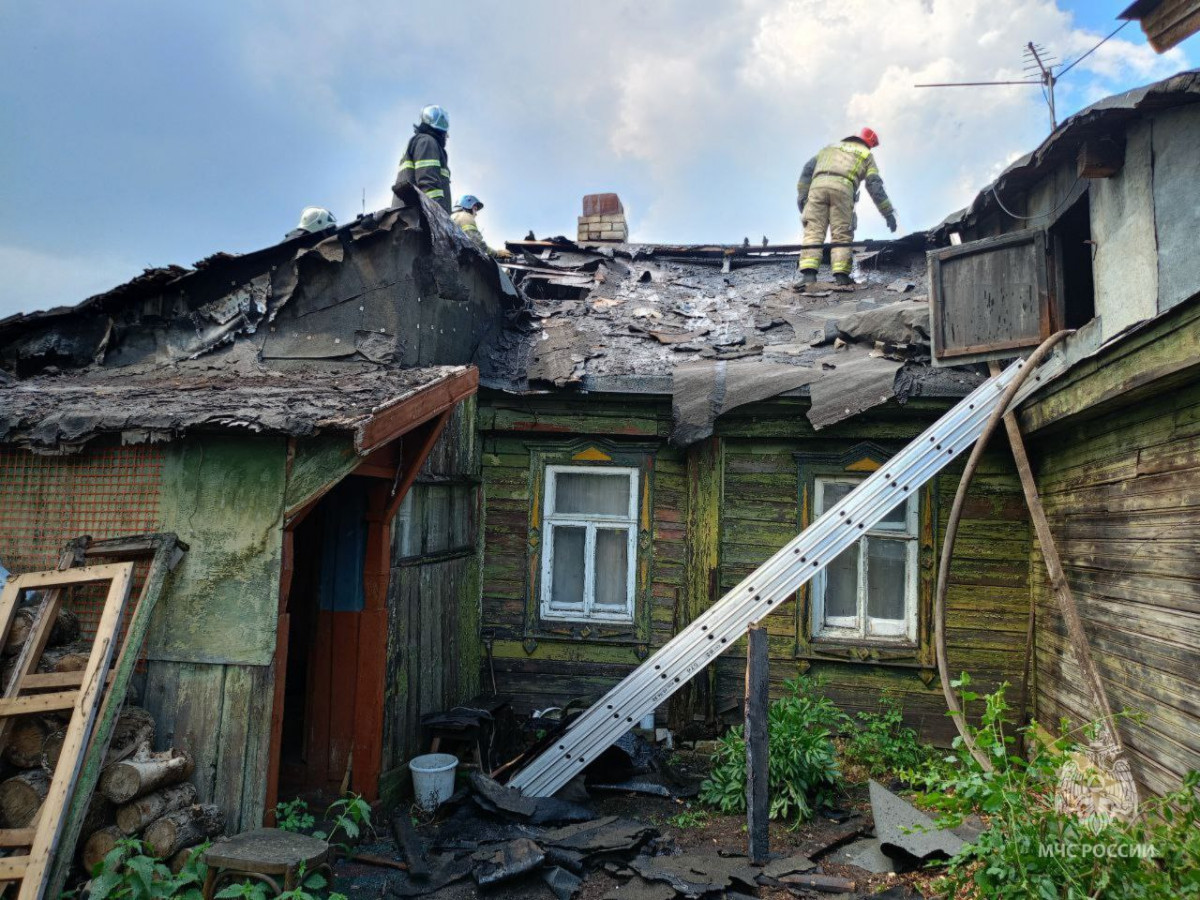 Опубликованы фотографии пожара в Сормовском районе | Информационное  агентство «Время Н»