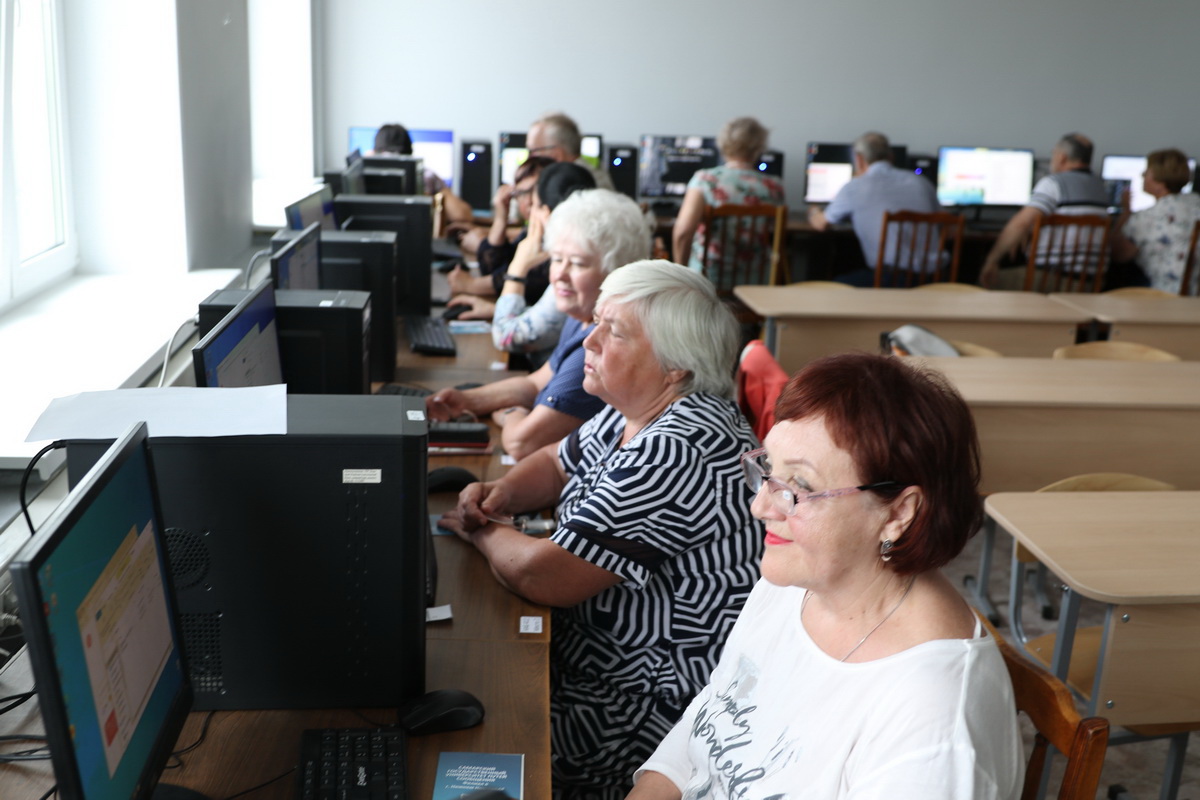 Чемпионат по компьютерному многоборью среди пенсионеров прошёл в Нижегородской области