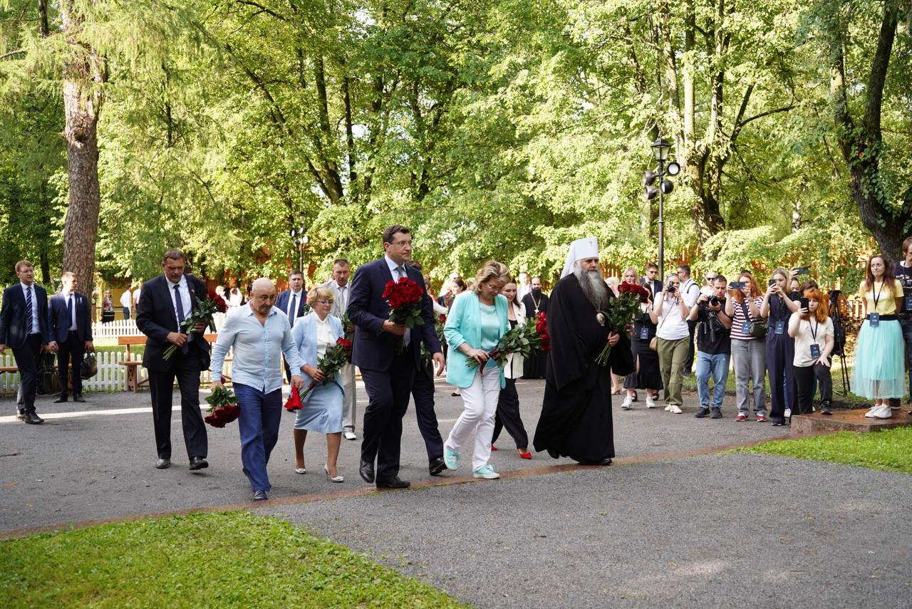 Елена Ямпольская и Глеб Никитин открыли программу празднования 225-летия  А.С. Пушкина в Большом Болдине | Информационное агентство «Время Н»