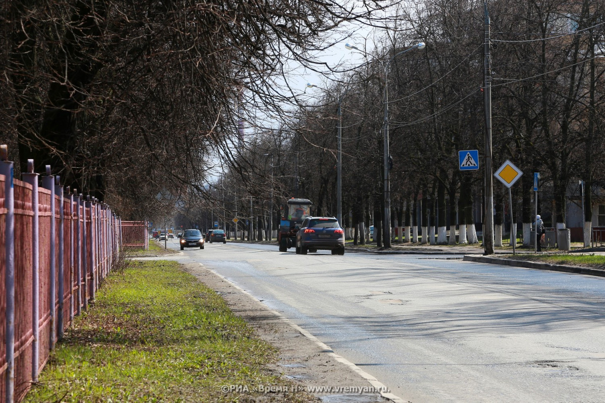 Более 19 нижегородских зарплат нужно для покупки отечественного автомобиля  | Информационное агентство «Время Н»